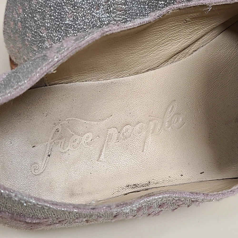 Free People Snake Eyes Metallic slip on casual loafer size 39 - Picture 8 of 10